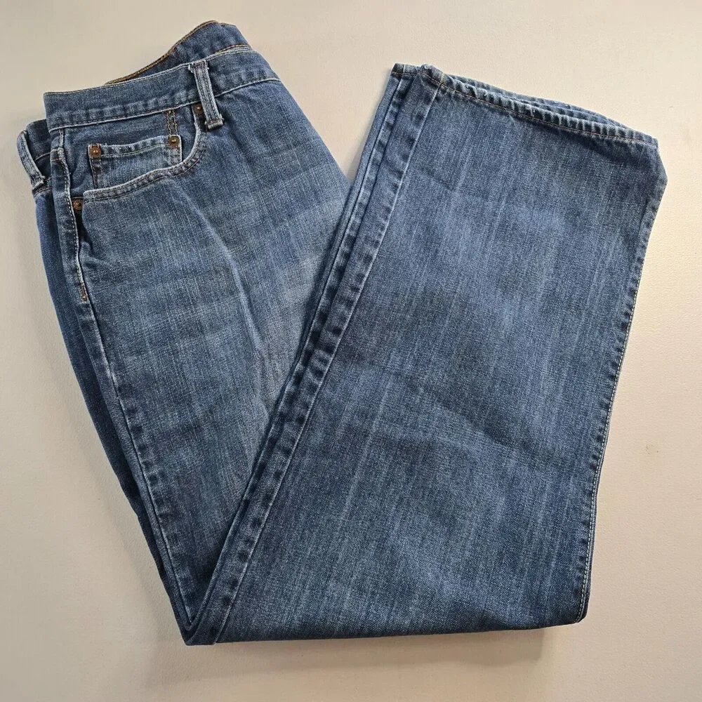 Lucky Brand Jeans Men's 36 x 30 Blue Medium Wash Regular Inseam Straight